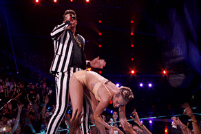 List Of Miley Cyrus's VMAs FCC Complaints