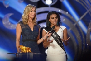 Miss America Racist Tweets For Nina Davuluri