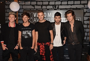 Mom Sells Disobedient Daughter's One Direction Tickets on eBay