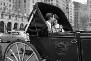Historical photos of NY and Chicago citizens