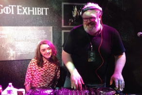 "Game Of Thrones" Cast In Real Life