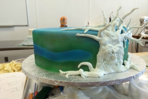 This Game Of Thrones Cake Might Be The Most Creative Dessert Ever