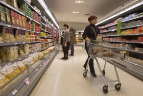A Woman Bought Some Eggs At The Store. What Happened Next Was COMPLETE