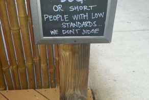 These 25 Restaurant Signs Are A Little Crazy, But Also Genius.
