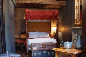 Harry Potter Fans Will Want to Stay In This Awesome Hotel