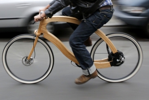 A Wooden e-Bike