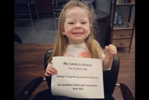 3 year old girl restores our faith in humanity