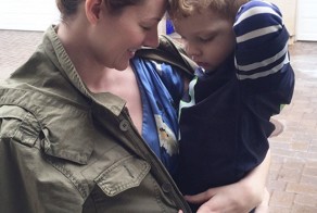 Mom Lets Her 3-Year-Old Boy Dress Her For A Week