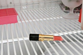 17 Insanely Smart Ways To Clean Everything In Your Makeup Bag