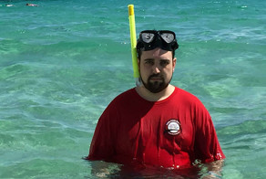 Sad Vacation Guy Wins Second Vacation, Takes His Wife And Baby