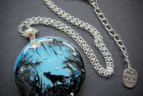 Jewelry With Magical Miniature Scenes