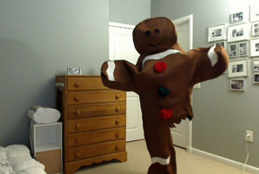 Every Halloween, This One-Legged Guy Makes A Halloween Costume