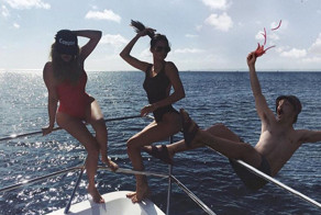 A Guy Photoshops Himself Into Kendall Jenner’s Instagram And It’s Hilarious