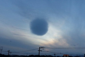 Mysterious Perfectly Spherical Cloud Captured In Japan