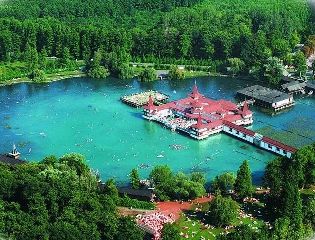 Озеро Хевиз, Венгрия