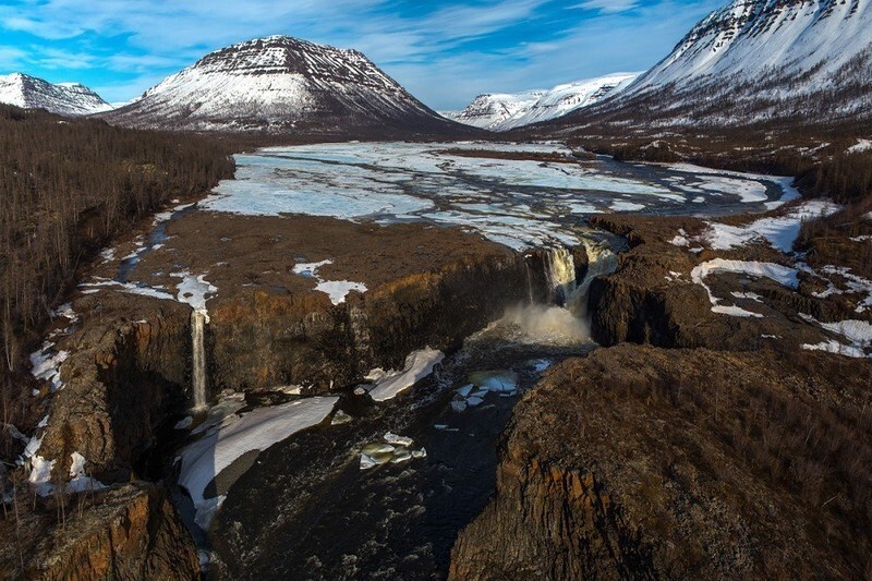 Самый большой водопад в России