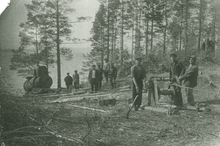 Подъём локомобиля на строительстве Среднеуральской ГРЭС, 1931 год.