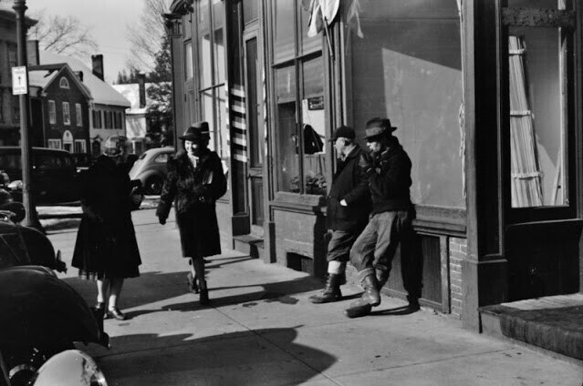 Жители города Вудсток, Вермонт, март 1940 года