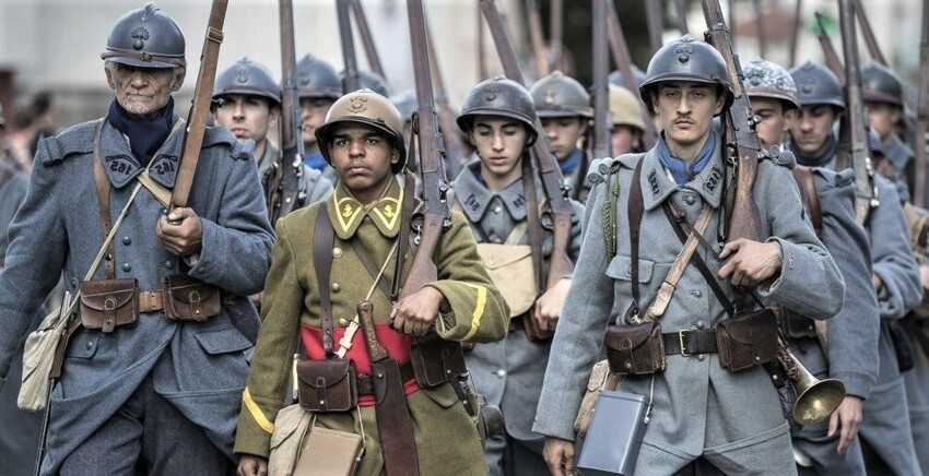 Безумная причина, почему Николай II запрещал солдатам носить каски во время Первой мировой войны