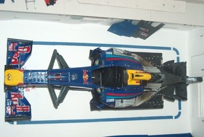 Постройка модели болида формулы-1 из 5000 деталей (149 фото)