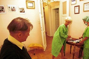 Муж с женой сделали пластическую операцию одновременно (21 фото)