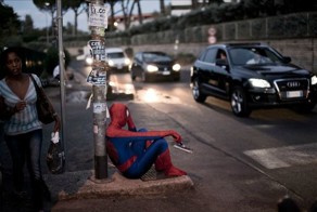 Вымышленные персонажи среди нас (10 фото)