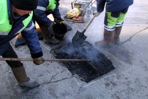 Собянин отказался от заплаток на дорогах (текст)