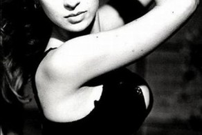 Алисия Дюваль пережила 100 пластических операций (17 фото)