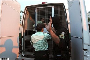 В Иране повесили насильников маленьких девочек (12 фото)