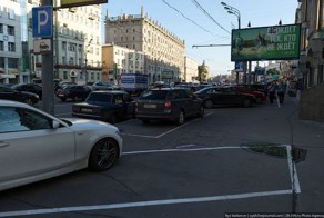 Московская парковка на тротуарах (18 фото)