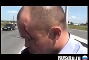 Пьяный мотоциклист ударил ИДПС