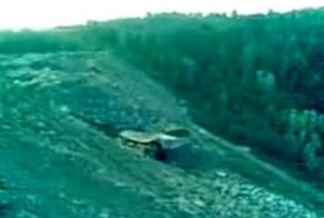 Неудачная попытка вытащить БелАЗ