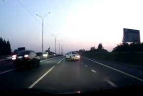 BMW занесло на большой скорости