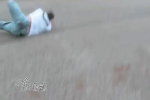 Модель машины подрезала парня