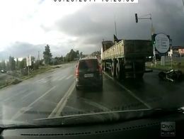 Завалил мотоцикл