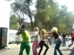 Массовая драка девушек