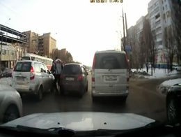 Драка на дороге