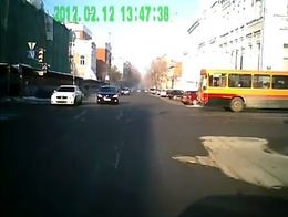 Не стой на пути у автобуса