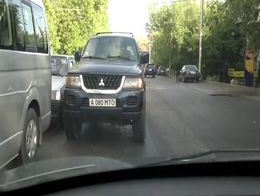 Пацанчик на встречке