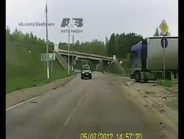 Китаец влупил в лоб