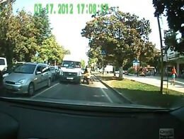 Драка девушки - байкера с водителем маршрутки