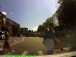 Копыта не ободрала?