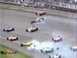 Подборка ужасных аварий из мира спорта