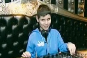 Слепой диджей