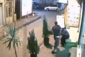 Убийство посреди улицы