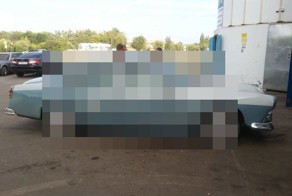 Волга из BMW 7-серии (7 фото)