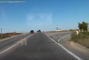 Трактор vs. Байкер