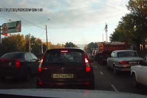 Идиот на встречке