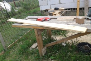 Кормушка для кур своими руками