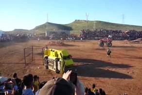 Трагедия на шоу авто-монстров в Мексике